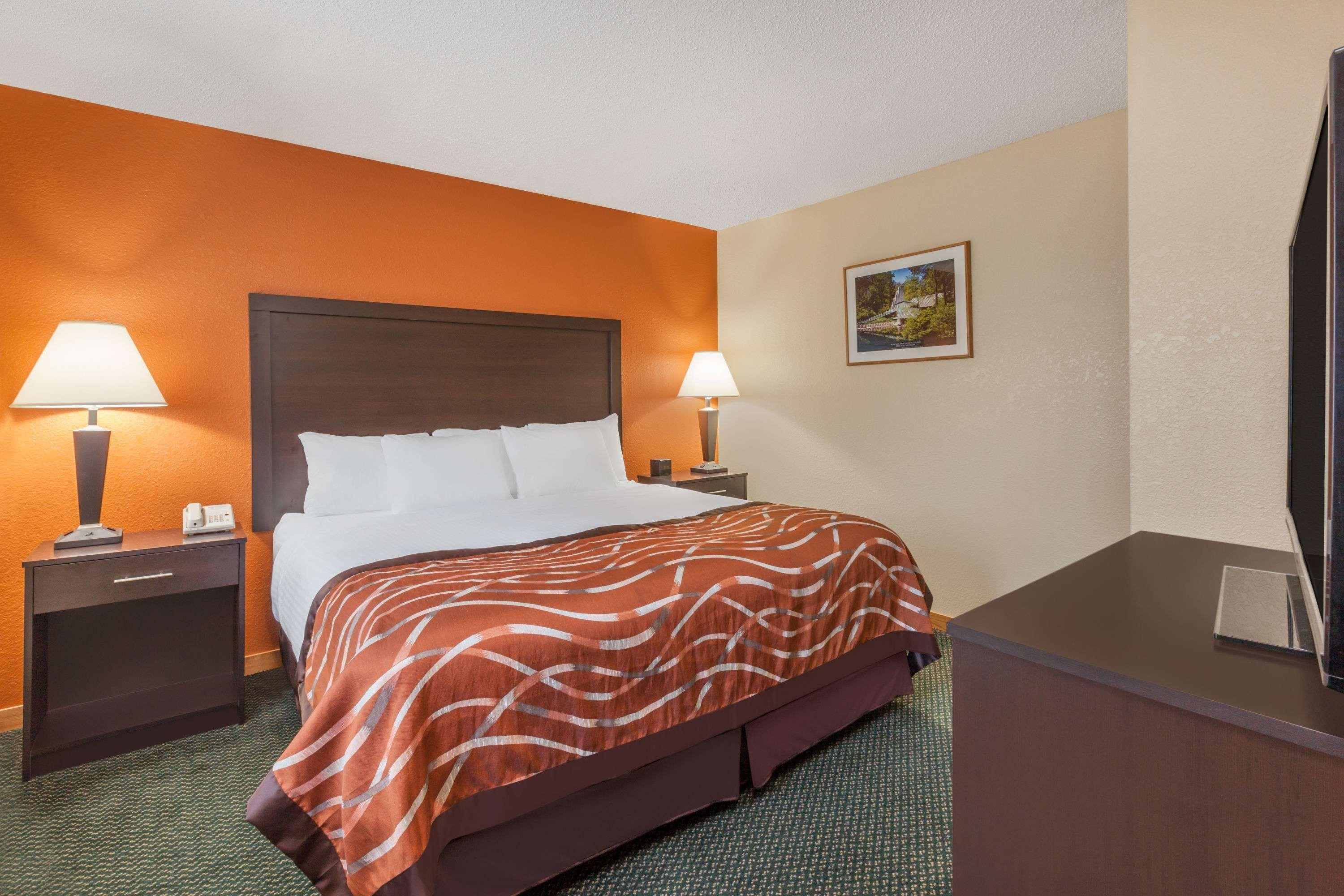 Motel Baymont By Wyndham Midland Exterior foto